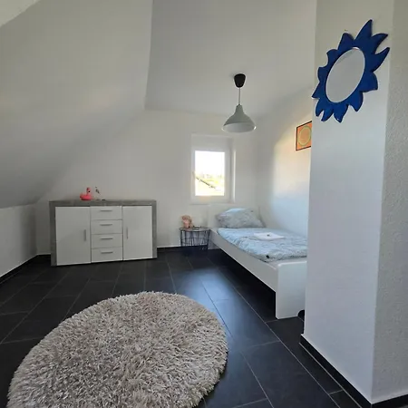 Schwarzwald-oase Mit Panoramabalkon - 3 Schlafzimmer - 6 Gaeste Apartament *